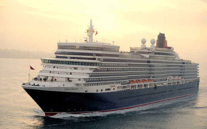 Bateau Queen Elizabeth